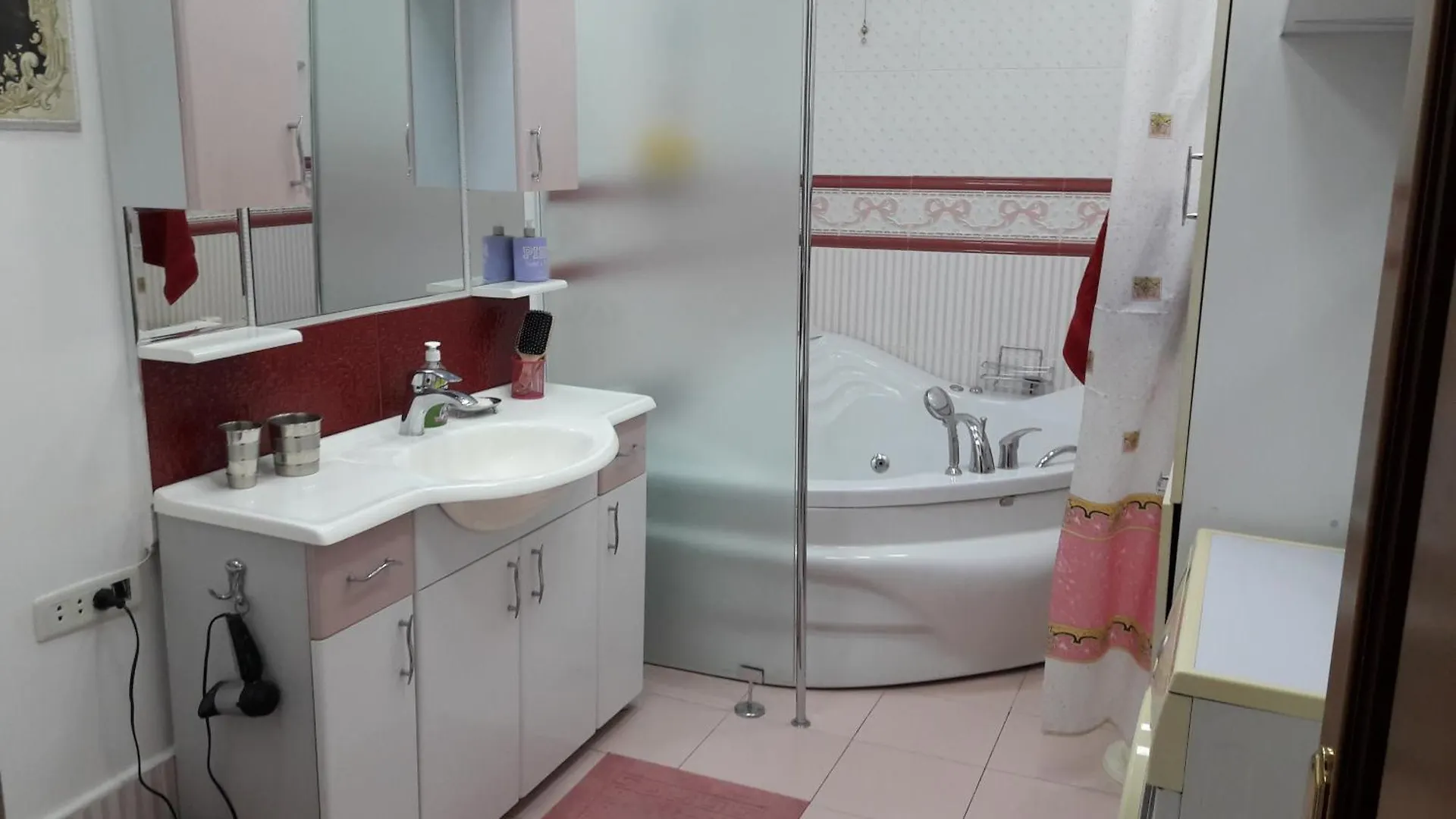 Sahil Garden 4 Bedrooms Baku